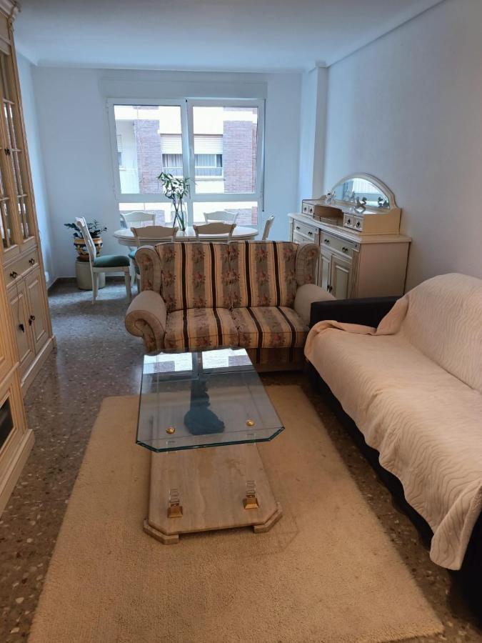 Private Room In A Shared Flat In Castellon Castellón de la Plana Exteriér fotografie